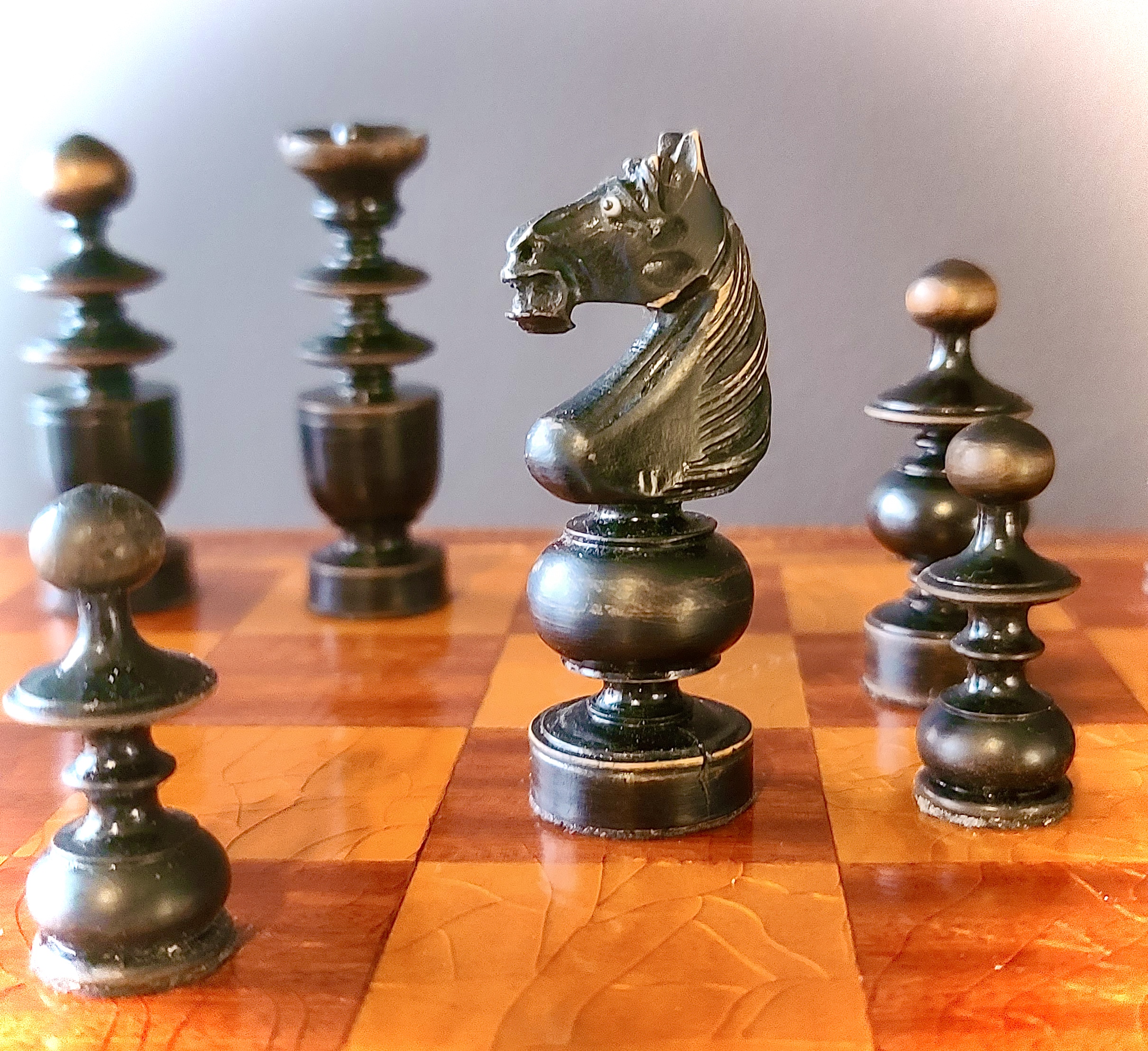 does anyone know this French Regence set - Chess Forums 