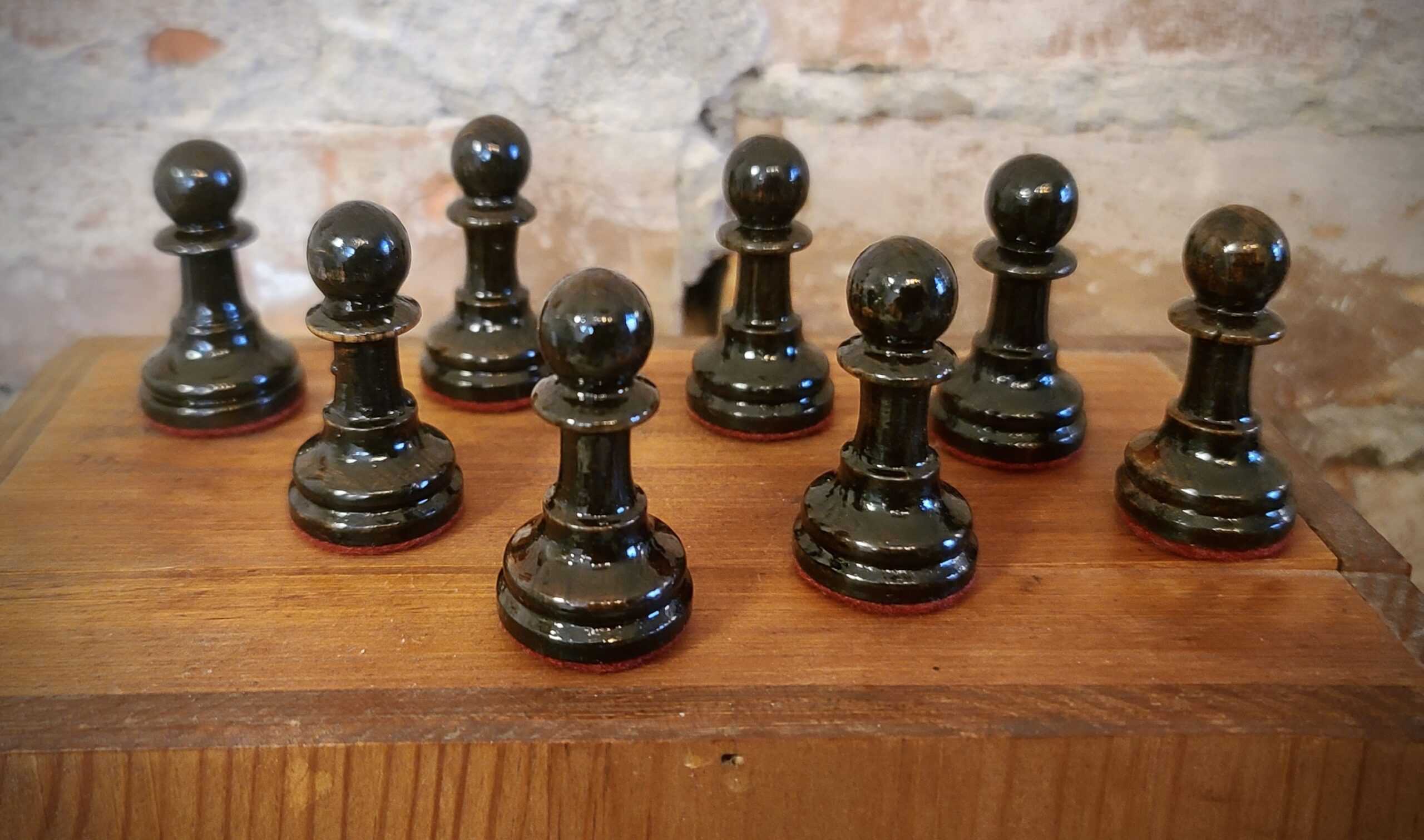 Superb vida real sala de fuga quarto adereços xadrez prop colocar o  chessman para o lugar certo para desbloquear sala escapar prop chessman 1