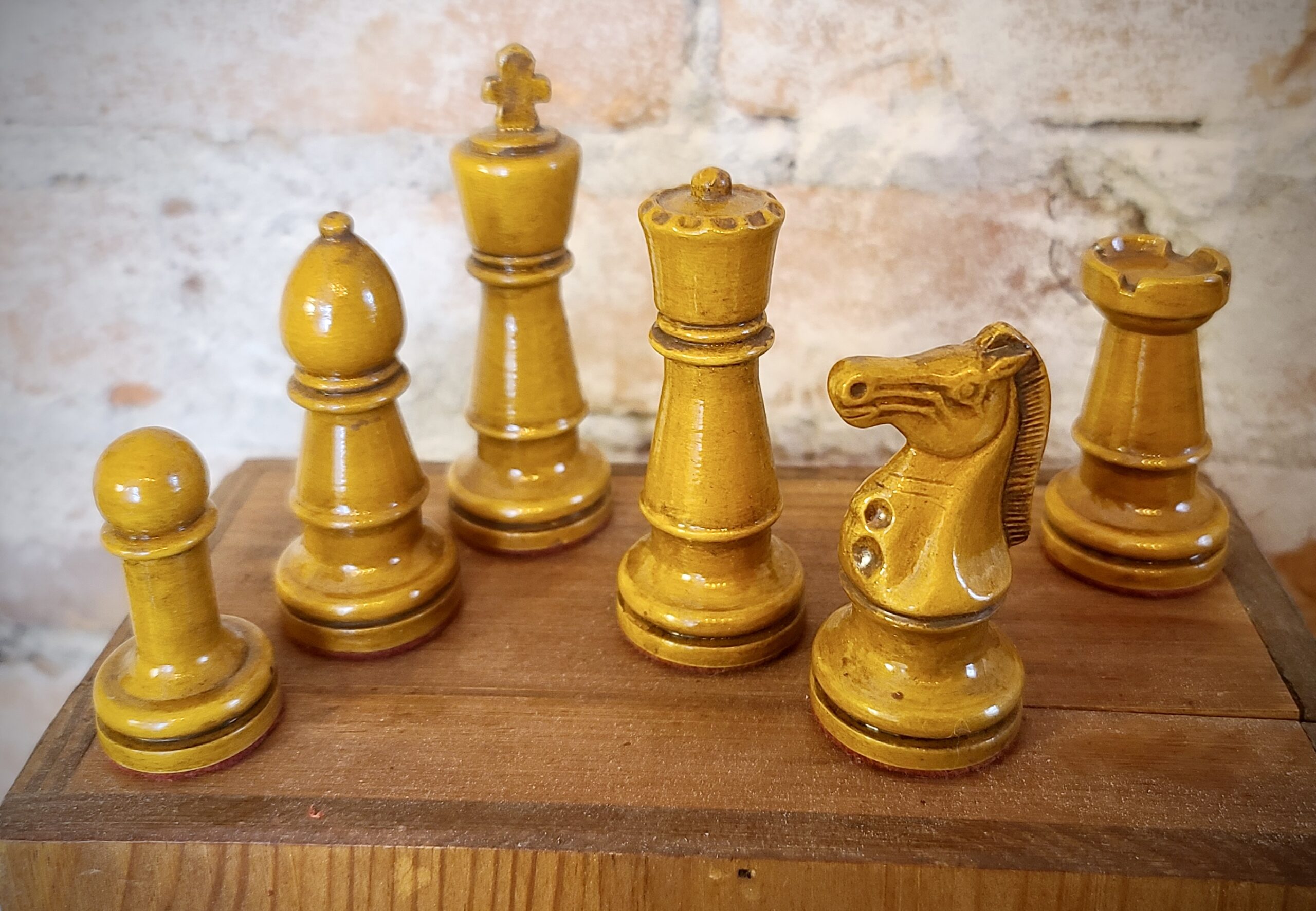 Pin on Chess Kings / Queens And Champions