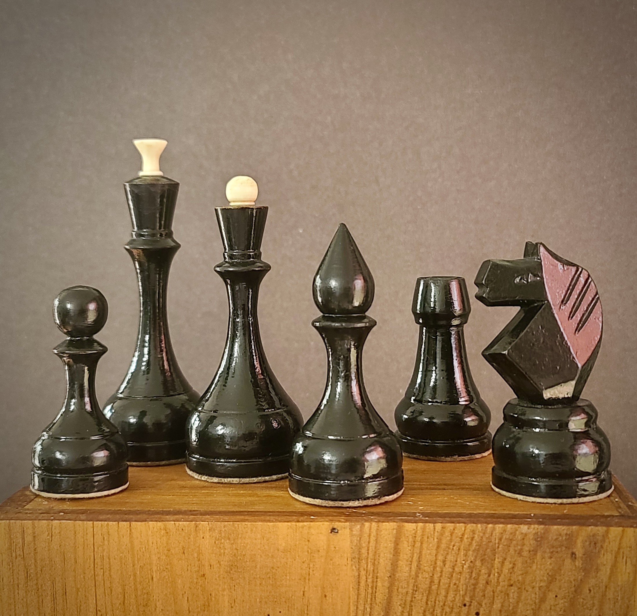 Brutalis (The Beasts); Soviet GM1 Chess Set, c.1960 - Image 2